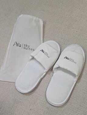 White Hotel Spa Slippers